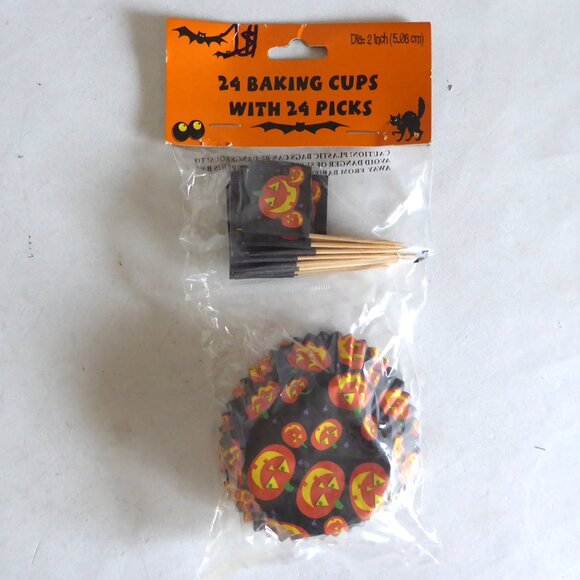 NEW WILTON HALLOWEEN SPIDER WEB CUPCAKE SLEEVES TOPPERS BAKING CUPS - Picture 4 of 9